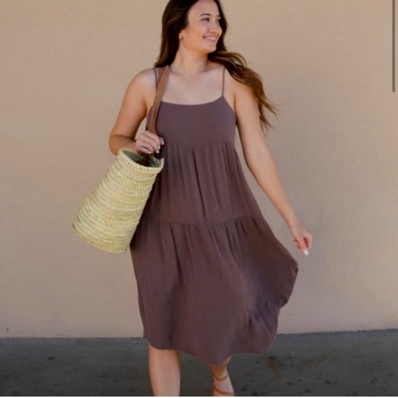 CJLA Lauren midi dress, sz M, brown, never worn - Picture 2 of 6